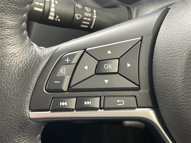 キックス Ｘ　禁煙車　アラウンドビューモニター　プロパイロット　純正９型ナビ　フルセグＴＶ　ＥＴＣ　デジタルインナーミラー　純正ドライブレコーダー　シートヒーター　ハーフレザーシート　ステアリングヒーター　ＬＥＤ（9枚目）