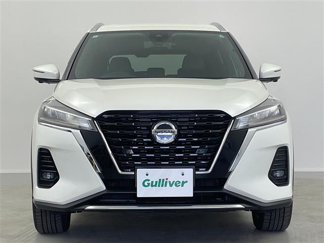 キックス Ｘ　禁煙車　アラウンドビューモニター　プロパイロット　純正９型ナビ　フルセグＴＶ　ＥＴＣ　デジタルインナーミラー　純正ドライブレコーダー　シートヒーター　ハーフレザーシート　ステアリングヒーター　ＬＥＤ（17枚目）