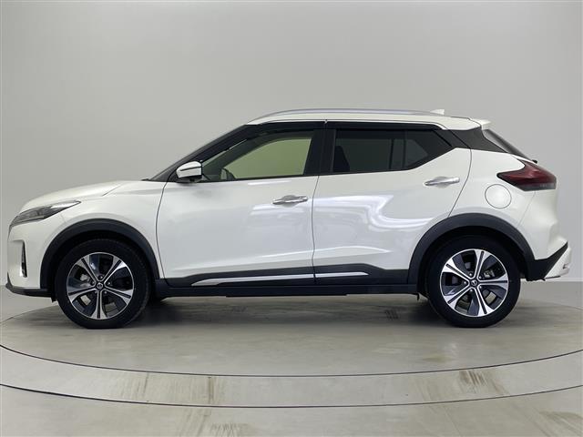 キックス Ｘ　禁煙車　アラウンドビューモニター　プロパイロット　純正９型ナビ　フルセグＴＶ　ＥＴＣ　デジタルインナーミラー　純正ドライブレコーダー　シートヒーター　ハーフレザーシート　ステアリングヒーター　ＬＥＤ（37枚目）