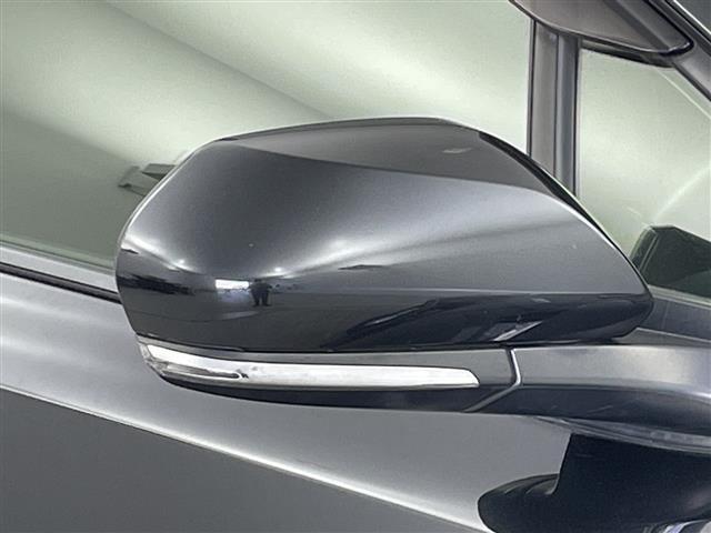 Ｃ－ＨＲ Ｓ　ＬＥＤパッケージ　禁煙車　純正７型ナビ　フルセグＴＶ　ＢＴ　レーダークルーズコントロール　２．０ＥＴＣ　バックカメラ　オートハイビーム　ステアリングリモコン　電動パーキングブレーキ　前後ドライブレコーダー（41枚目）