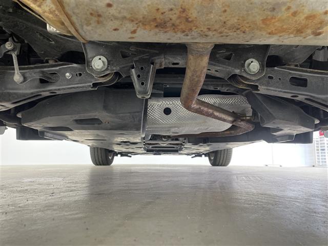 Ｃ－ＨＲ Ｓ　ＬＥＤパッケージ　禁煙車　純正７型ナビ　フルセグＴＶ　ＢＴ　レーダークルーズコントロール　２．０ＥＴＣ　バックカメラ　オートハイビーム　ステアリングリモコン　電動パーキングブレーキ　前後ドライブレコーダー（43枚目）