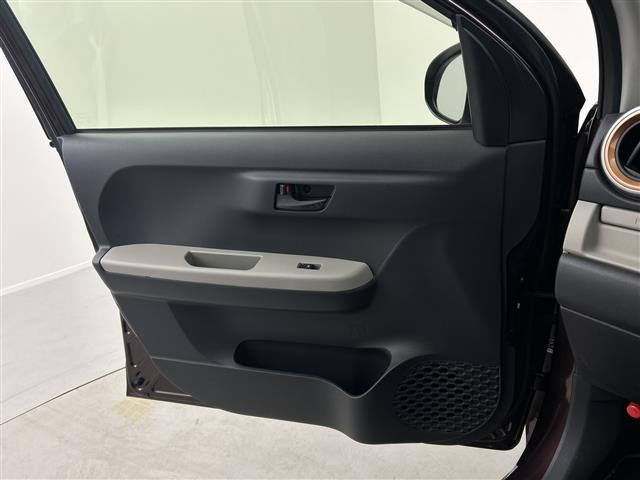 パッソ モーダ　禁煙車／車線逸脱／トヨタセーフティーセンス／オートマチックハイビーム／スマートキー／オートライト／オートエアコン／アイドリングストップ／ＬＥＤヘッドライト／クリアランスソナー／盗難防止装置（30枚目）