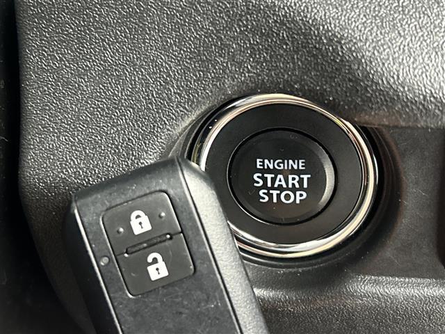 ジムニー ＸＬ　禁煙車　４ＷＤ　社外７型ナビ　フルセグＴＶ　シートヒーター　ＬＥＤライト　メッキグリル　ブロックタイヤ　レーンアシスト　オートハイビーム　前方ドライブレコーダー　フォグライト　バックカメラ（10枚目）