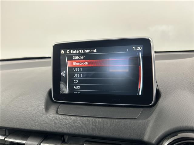 デミオ 　禁煙車／純正ナビ／衝突軽減／クルーズコントロール／カラーヘッドアップディスプレイ／パドルシフト／オートライト／オートエアコン／シートヒーター／ＬＥＤヘッドライト／フルセグ／Ｂｌｕｅｔｏｏｔｈ（7枚目）