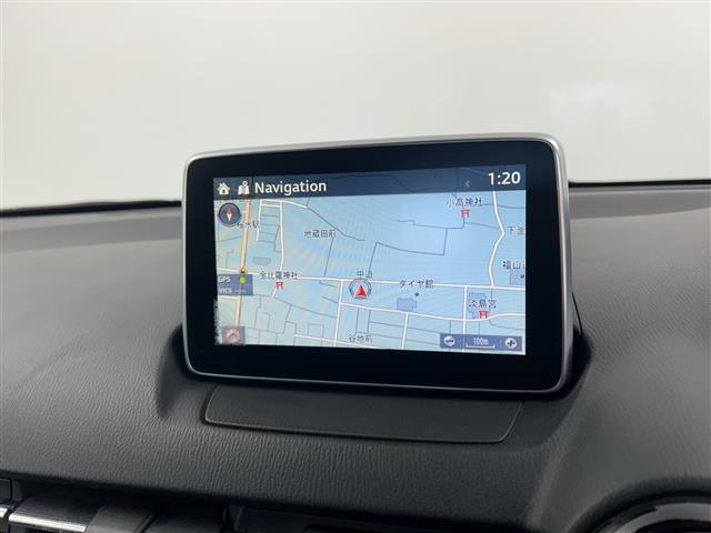 デミオ 　禁煙車／純正ナビ／衝突軽減／クルーズコントロール／カラーヘッドアップディスプレイ／パドルシフト／オートライト／オートエアコン／シートヒーター／ＬＥＤヘッドライト／フルセグ／Ｂｌｕｅｔｏｏｔｈ（20枚目）