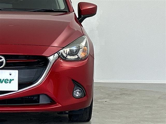 デミオ 　禁煙車／純正ナビ／衝突軽減／クルーズコントロール／カラーヘッドアップディスプレイ／パドルシフト／オートライト／オートエアコン／シートヒーター／ＬＥＤヘッドライト／フルセグ／Ｂｌｕｅｔｏｏｔｈ（41枚目）