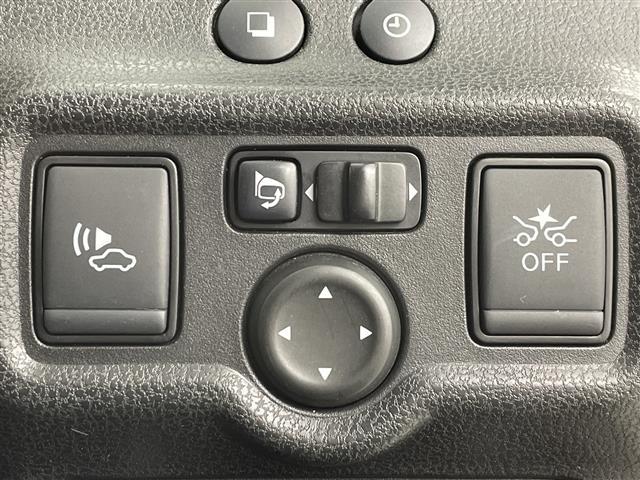 ノート e-パワー X 禁煙車 アラウンドビューモニター デジタルインナーミラー 純正7型ナビ フルセグTV レーダークルーズコントロール 前後ドライブレコーダー レーンアシスト エンジンスターター ETC オートライト(8枚目)