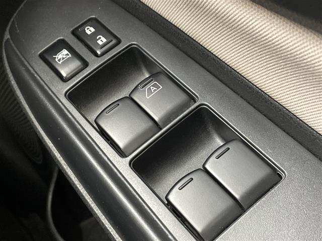 ノート e-パワー X 禁煙車 アラウンドビューモニター デジタルインナーミラー 純正7型ナビ フルセグTV レーダークルーズコントロール 前後ドライブレコーダー レーンアシスト エンジンスターター ETC オートライト(29枚目)