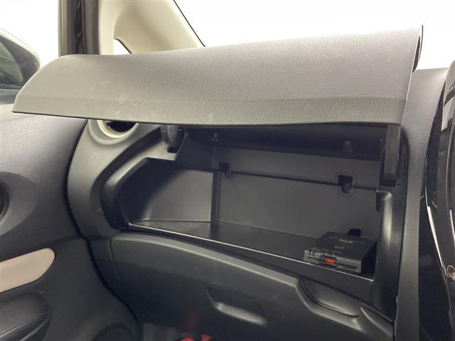 ノート e-パワー X 禁煙車 アラウンドビューモニター デジタルインナーミラー 純正7型ナビ フルセグTV レーダークルーズコントロール 前後ドライブレコーダー レーンアシスト エンジンスターター ETC オートライト(31枚目)