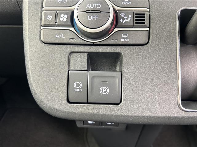 ���ŐV�i�r�i�t���Z�O�E�����Z�O�E�c�u�c�Đ��j�����ē��B�J���b�c�F���A�E�A���p�C���E�C�N���v�X�̃i�r���戵���Ă���o�b�N�J�����i�o�b�N���j�^�[�j��ȃ��j�^�[�i�t���b�v�_�E�����j�^�[�j�̎�t���\�ł��B