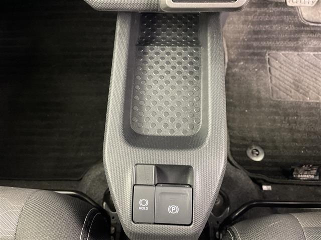 ���ŐV�i�r�i�t���Z�O�E�����Z�O�E�c�u�c�Đ��j�����ē��B�J���b�c�F���A�E�A���p�C���E�C�N���v�X�̃i�r���戵���Ă���o�b�N�J�����i�o�b�N���j�^�[�j��ȃ��j�^�[�i�t���b�v�_�E�����j�^�[�j�̎�t���\�ł��B