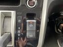 ハイウェイスターＧ　禁煙車　プロパイロット　両側電動ドア　パーキングアシスト　レーダークルーズコントロール　全方位カメラ　ウォークスルー　コーナーセンサー　純正ナビ　フルセグＴＶ　ＬＥＤライト　ＥＴＣ　純正フロアマット（11枚目）