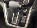 ハイウェイスターＧ　禁煙車　プロパイロット　両側電動ドア　パーキングアシスト　レーダークルーズコントロール　全方位カメラ　ウォークスルー　コーナーセンサー　純正ナビ　フルセグＴＶ　ＬＥＤライト　ＥＴＣ　純正フロアマット（20枚目）