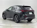 ＮＸ２５０　バージョンＬ　禁煙車　マークレビンソン　純正エアロ　パノラミックビューモニター　ＢＳＭ　サンルーフ　ワイヤレス　１４型ナビ　フルセグＴＶ　シートヒーター・エアシート　ステアリングヒーター　デジタルミラー（18枚目）