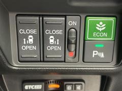 �¿��������ݾ��դ����ʢ���ʬ�ݾڡ��񻺼֤�Ǽ�ָ壳���͢���֤�Ǽ�ָ壱������ݾڴ��֤Ȥʤ�ޤ��ˡ�����¾Ĺ���ݾڡ�ͭ���ˤ⤴�Ѱդ��Ƥ���ޤ�����Ĺ���ݾڤ����ӤǤ����ξ�ˤϾ�郎�������ޤ��� 5