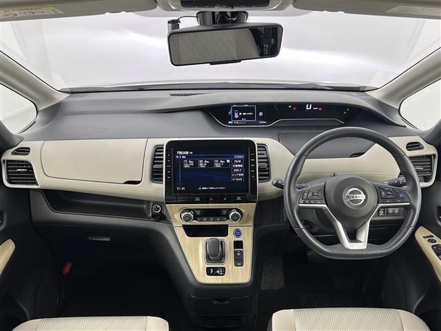 みなさまのお車選びのお手伝いをさせてください！スタッフ一同心よりご来店、お問い合わせをお待ちしております！