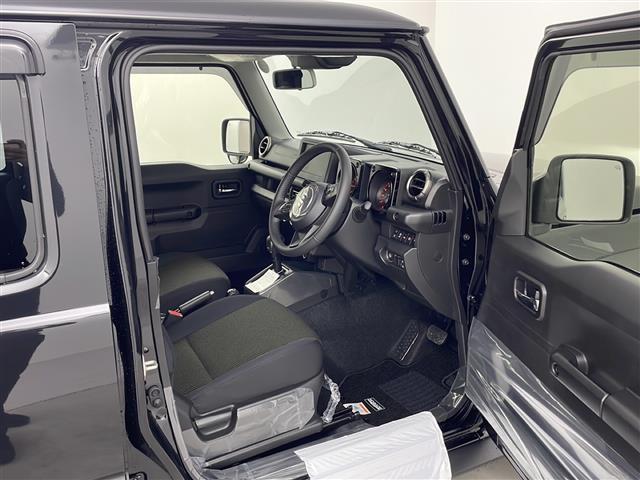 ジムニーノマド ＦＣ　２／４ＷＤ切り替え　デュアルカメラブレーキサポート　先行車発進お知らせ　標識認識機能　アダプティブクルーズコントロール　車線逸脱警報機能　ふらつき警報機能　前席シートヒーター　コーナーセンサー（11枚目）