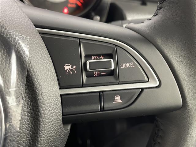 ジムニーノマド ＦＣ　２／４ＷＤ切り替え　デュアルカメラブレーキサポート　先行車発進お知らせ　標識認識機能　アダプティブクルーズコントロール　車線逸脱警報機能　ふらつき警報機能　前席シートヒーター　コーナーセンサー（15枚目）