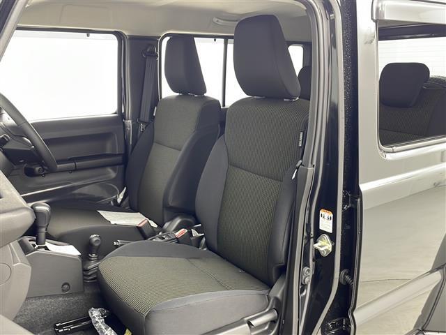 ジムニーノマド ＦＣ　２／４ＷＤ切り替え　デュアルカメラブレーキサポート　先行車発進お知らせ　標識認識機能　アダプティブクルーズコントロール　車線逸脱警報機能　ふらつき警報機能　前席シートヒーター　コーナーセンサー（19枚目）