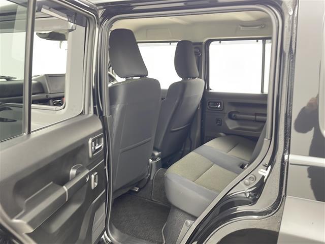 ジムニーノマド ＦＣ　２／４ＷＤ切り替え　デュアルカメラブレーキサポート　先行車発進お知らせ　標識認識機能　アダプティブクルーズコントロール　車線逸脱警報機能　ふらつき警報機能　前席シートヒーター　コーナーセンサー（24枚目）