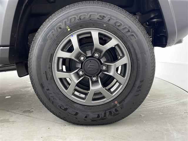 ジムニーノマド ＦＣ　２／４ＷＤ切り替え　デュアルカメラブレーキサポート　先行車発進お知らせ　標識認識機能　アダプティブクルーズコントロール　車線逸脱警報機能　ふらつき警報機能　前席シートヒーター　コーナーセンサー（40枚目）