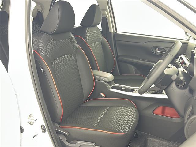 ライズ Ｚ　登録済未使用車　純正ディスプレイオーディオ　フルセグＴＶ　バックカメラ　プリクラッシュセーフティ　レーダークルーズコントロール　シートヒーター　ＬＥＤヘッドライト　スマートキー　純正１７インチＡＷ（9枚目）