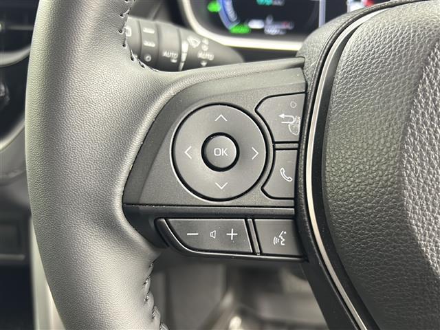 カローラクロス ハイブリッド　Ｚ　純正ディスプレイオーディオ　トヨタセーフティセンス　オートライト　クリアランスソナーヘッドライト　レベライザー　フォグランプ　電動格納ミラー　ミラーウインカー　ドアバイザー　ルーフレール　ＥＴＣ（17枚目）