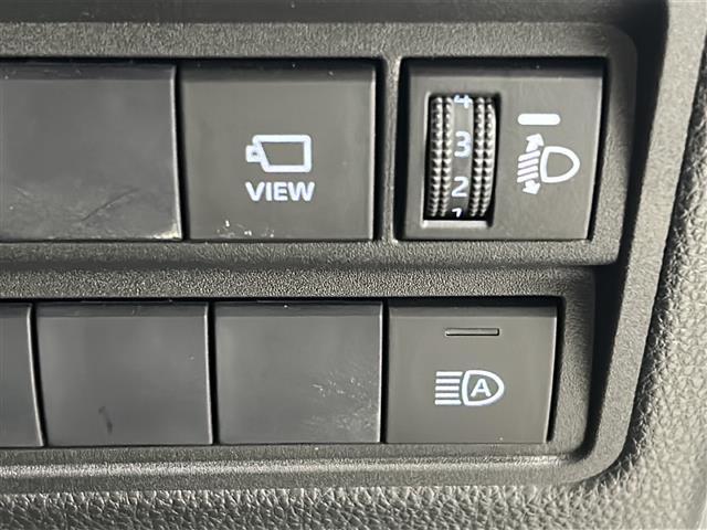 ヤリスクロス Ｚ　ワンオーナーディスプレイオーディオ全方位カメラトヨタセーフティセンスハーフレザーシートパワーシートシートヒータービルトインＥＴＣ前後ドライブレコーダーＬＥＤヘッドライトオートライト取扱説明書（8枚目）