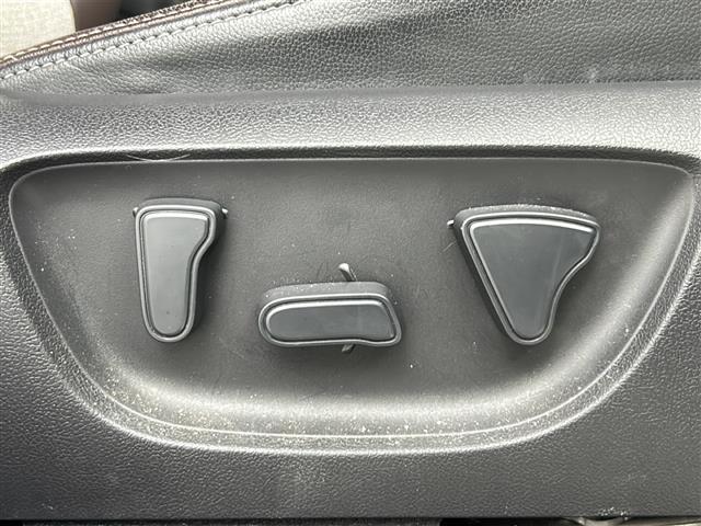 ヤリスクロス Ｚ　ワンオーナーディスプレイオーディオ全方位カメラトヨタセーフティセンスハーフレザーシートパワーシートシートヒータービルトインＥＴＣ前後ドライブレコーダーＬＥＤヘッドライトオートライト取扱説明書（10枚目）