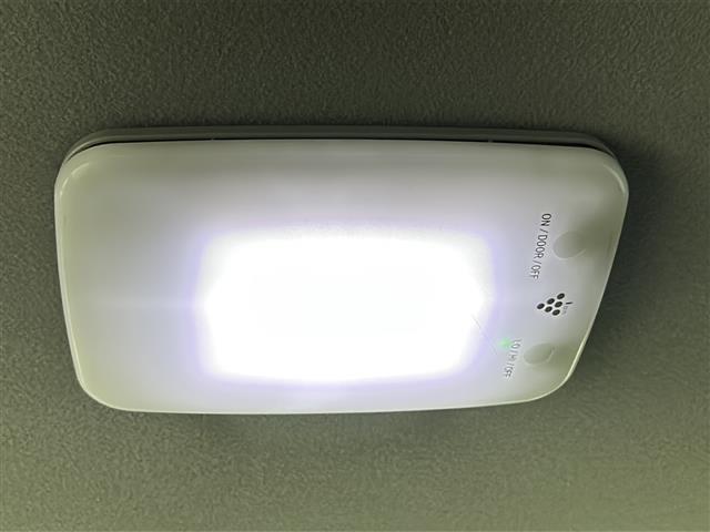 ヤリスクロス Ｚ　ワンオーナーディスプレイオーディオ全方位カメラトヨタセーフティセンスハーフレザーシートパワーシートシートヒータービルトインＥＴＣ前後ドライブレコーダーＬＥＤヘッドライトオートライト取扱説明書（29枚目）