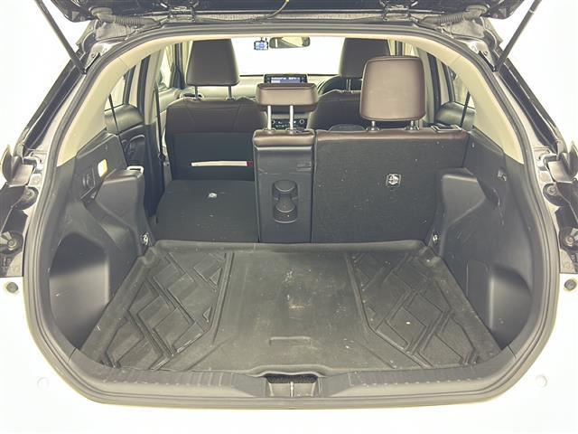 ヤリスクロス Ｚ　ワンオーナーディスプレイオーディオ全方位カメラトヨタセーフティセンスハーフレザーシートパワーシートシートヒータービルトインＥＴＣ前後ドライブレコーダーＬＥＤヘッドライトオートライト取扱説明書（32枚目）