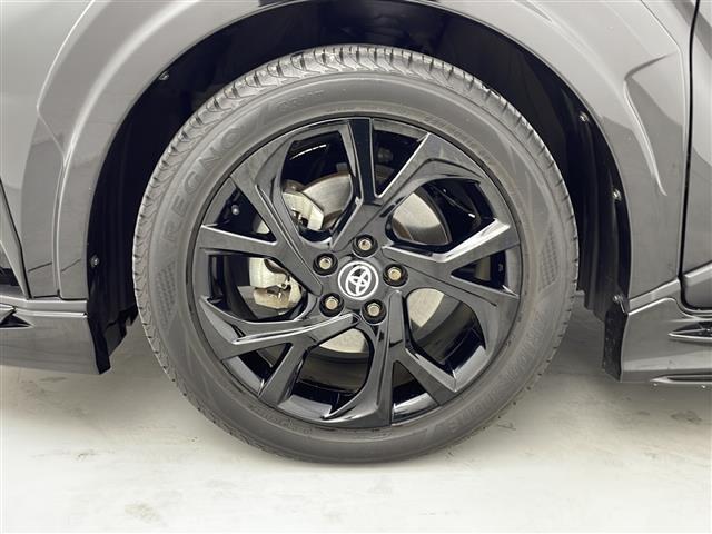 C-HR G モード ネロ セーフティプラス 純正9インチディスプレイオーディオ 全周囲カメラ TRDエアロ トヨタセーフティセンス 電動パーキングブレーキ オートブレーキホールド シートヒーター BSM ビルトインETC 前後ドラレコ ETC(36枚目)