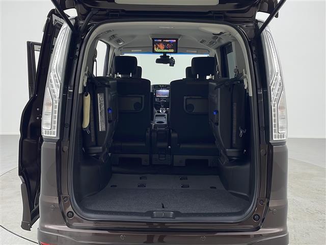 セレナ ハイウェイスター Vセレ+セーフティII SHV IMPULエアロIMPULマフラーIMPUL18インチアルミホイール純正ナビアラウンドビューモニターフリップダウンモニターエマージェンシーブレーキ車線逸脱警報コーナーセンサークルーズコントロール(31枚目)