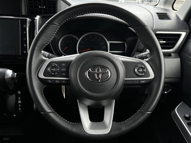 ルーミー カスタムＧ－Ｔ　純正９インチディスプレイオーディオ（ＢＴ／ＣａｒＰｌａｙ）　全周囲カメラ　両側パワースライドドア　衝突被害軽減ブレーキ　ＡＣＣ　ＬＫＡ　両側パワースライドドア　ＬＥＤヘッドライト　ＡＵＴＯライト（9枚目）