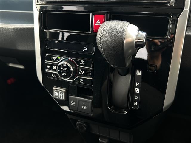 ルーミー カスタムＧ－Ｔ　純正９インチディスプレイオーディオ（ＢＴ／ＣａｒＰｌａｙ）　全周囲カメラ　両側パワースライドドア　衝突被害軽減ブレーキ　ＡＣＣ　ＬＫＡ　両側パワースライドドア　ＬＥＤヘッドライト　ＡＵＴＯライト（14枚目）