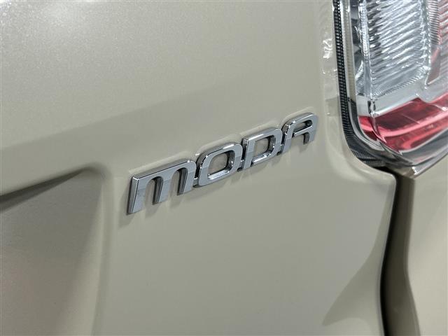 パッソ モーダ 純正ナビ ETC 前後ドライブレコーダー アイドリングストップ パーキングアシスト 前後コーナーセンサー オートマチックハイビーム 横滑り防止装置 レーンキープアシスト(41枚目)