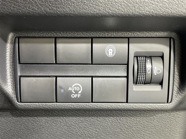 デイズ ハイウェイスター　Ｘ　純正９型ＳＤナビ（フルセグ　ＢＴ　ＦＭ　ＡＭ）全方位カメラ　純正ドラレコ　ＥＴＣ２．０　純正１４ＡＷ　　エマージェンシーブレーキ　ＬＥＤ　ＳＯＳコール　インテリジェントＬＩ　オートライト　スペアキー（5枚目）