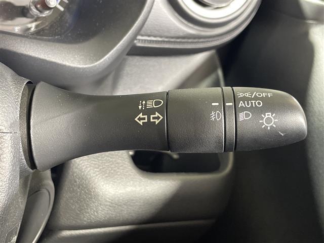 デイズ ハイウェイスター　Ｘ　純正９型ＳＤナビ（フルセグ　ＢＴ　ＦＭ　ＡＭ）全方位カメラ　純正ドラレコ　ＥＴＣ２．０　純正１４ＡＷ　　エマージェンシーブレーキ　ＬＥＤ　ＳＯＳコール　インテリジェントＬＩ　オートライト　スペアキー（17枚目）