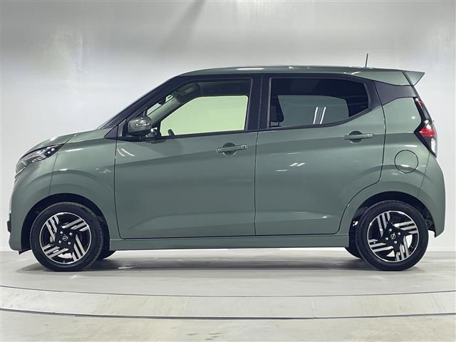 デイズ ハイウェイスター　Ｘ　純正９型ＳＤナビ（フルセグ　ＢＴ　ＦＭ　ＡＭ）全方位カメラ　純正ドラレコ　ＥＴＣ２．０　純正１４ＡＷ　　エマージェンシーブレーキ　ＬＥＤ　ＳＯＳコール　インテリジェントＬＩ　オートライト　スペアキー（32枚目）