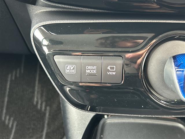 プリウス Ａプレミアム　ツーリングセレクション　４ＷＤ　純正９型ナビ　全方位　ドラレコ前後　レーダークルコン　前席シートヒーター　レザーシート　Ｄ席パワーシート　ＥＴＣ　ＬＥＤ　オートライト　オートハイビーム　ＰＣＳ　純正１７ＡＷ　スマートキー（15枚目）