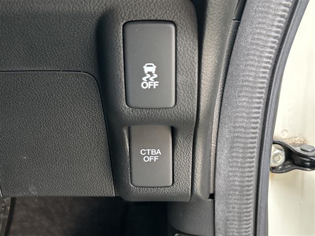 N-BOXカスタム G ターボSSパッケージ 純正インターナビ(VXM-155VSi) 両側パワースライドドア 前席シートヒーター TV BT バックカメラ ETC クルーズコントロール プッシュスタート スマートキー 純正フロアマット(13枚目)