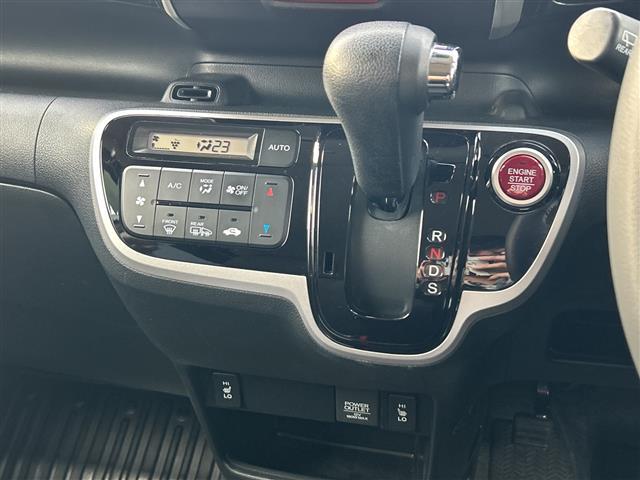 N-BOXカスタム G ターボSSパッケージ 純正インターナビ(VXM-155VSi) 両側パワースライドドア 前席シートヒーター TV BT バックカメラ ETC クルーズコントロール プッシュスタート スマートキー 純正フロアマット(16枚目)