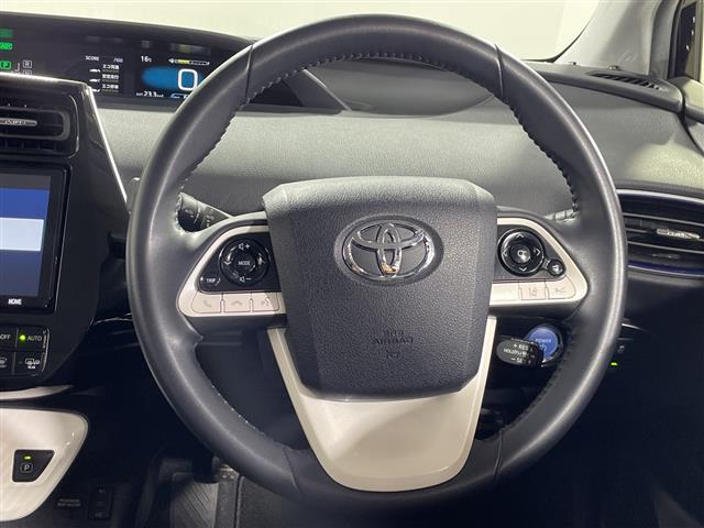 プリウス Aツーリングセレクション 純正9型ナビ フルセグ バックカメラ ビルトインETC 純正ドライブレコーダー 合皮シート 前席シートヒーター トヨタセーフティセンス HUD ACC LED フォグ 純正17AW スマートキー(8枚目)