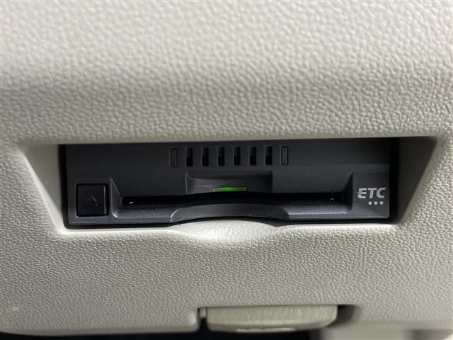 パッソ X LパッケージS 純正ナビ バックカメラ スマートアシスト3 ETC ドライブレコーダー前後 純正フロアマット スマートキー オートライト オートマチックハイビーム コーナーセンサー ドアバイザー 横滑り防止装置(6枚目)