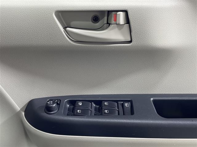 パッソ X LパッケージS 純正ナビ バックカメラ スマートアシスト3 ETC ドライブレコーダー前後 純正フロアマット スマートキー オートライト オートマチックハイビーム コーナーセンサー ドアバイザー 横滑り防止装置(18枚目)