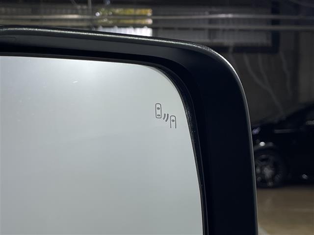 デリカD:5 ジャスパー 純正10.1ナビ 全方位カメラ 両側電動 ETC 革巻ステアリング ステアリングヒーター パドルシフト 衝突軽減 ACC LED フォグ 純正18インチAW パワーバックドア ハーフレザー(6枚目)