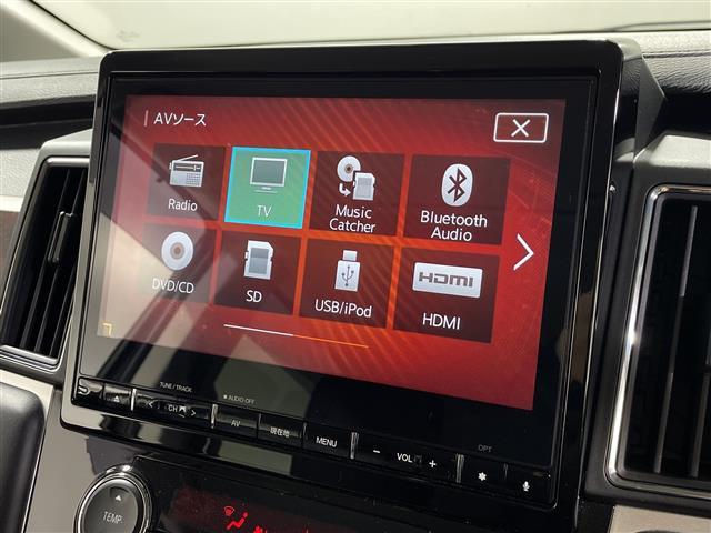 デリカD:5 ジャスパー 純正10.1ナビ 全方位カメラ 両側電動 ETC 革巻ステアリング ステアリングヒーター パドルシフト 衝突軽減 ACC LED フォグ 純正18インチAW パワーバックドア ハーフレザー(13枚目)