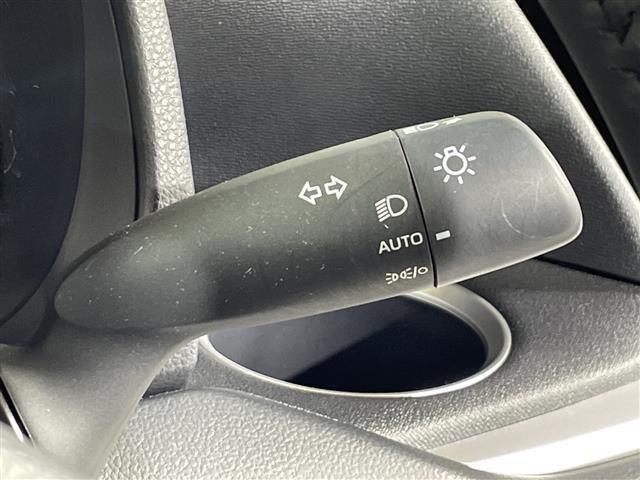 ヴォクシー ハイブリッドS-G 純正10.5型ディスプレイオーディオ 両側電動 Bカメラ トヨタセーフティセンス ETC2.0 LED ACC オートホールド 純16AW スマートキー スペアキー ISOFIX フロアマット(17枚目)