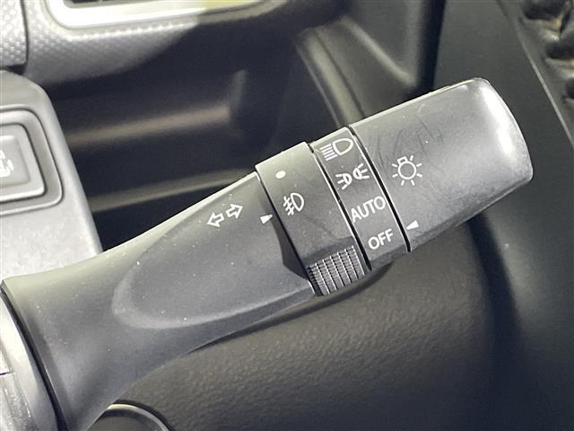 ソリオ ハイブリッドＭＺ　純正ＳＤナビ／全周囲カメラ／両側パワースライドドア／シートヒーター／アダプティブクルーズコントロール／前後ドライブレコーダー／純正フロアマット／スマートキー／アイドリングストップ／コーナーセンサー（18枚目）