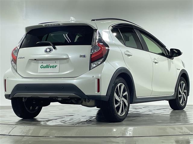 アクア クロスオーバー　グラム　純正９型ナビ　バックカメラ　ドラレコ　ＥＴＣ　ＬＥＤ　フォグ　オートライト　オートハイビーム　シートヒーター　スマートキー　１６ＡＷ　前後コーナーセンサー　ルーフレール　レザーシート　レーンアシスト（36枚目）